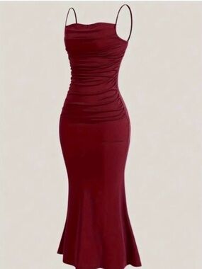 Sleeveless Ruched Bodycon Maxi Dress in Burgundy